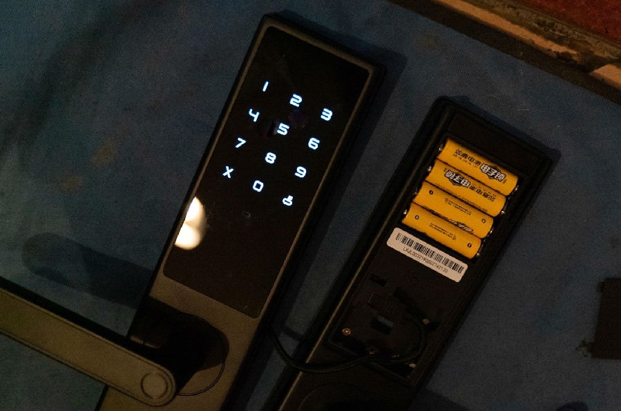 智能锁电池怎么选择！